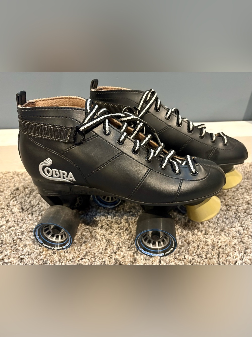Cobra Black Roller Derby Skates with Cobra Power Formula Wheels Low Top- Size 9